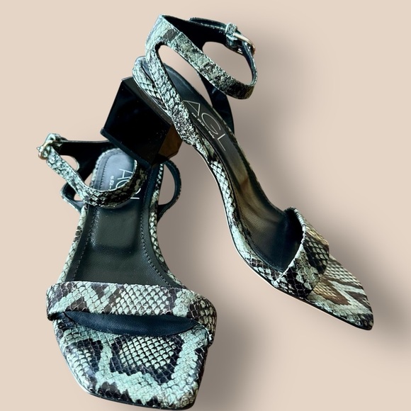 NWOT AGL Attilio Giusti Leombruni ‘Angie’ Sandal with Cube Heel in Green Snake 6 - Picture 4 of 13